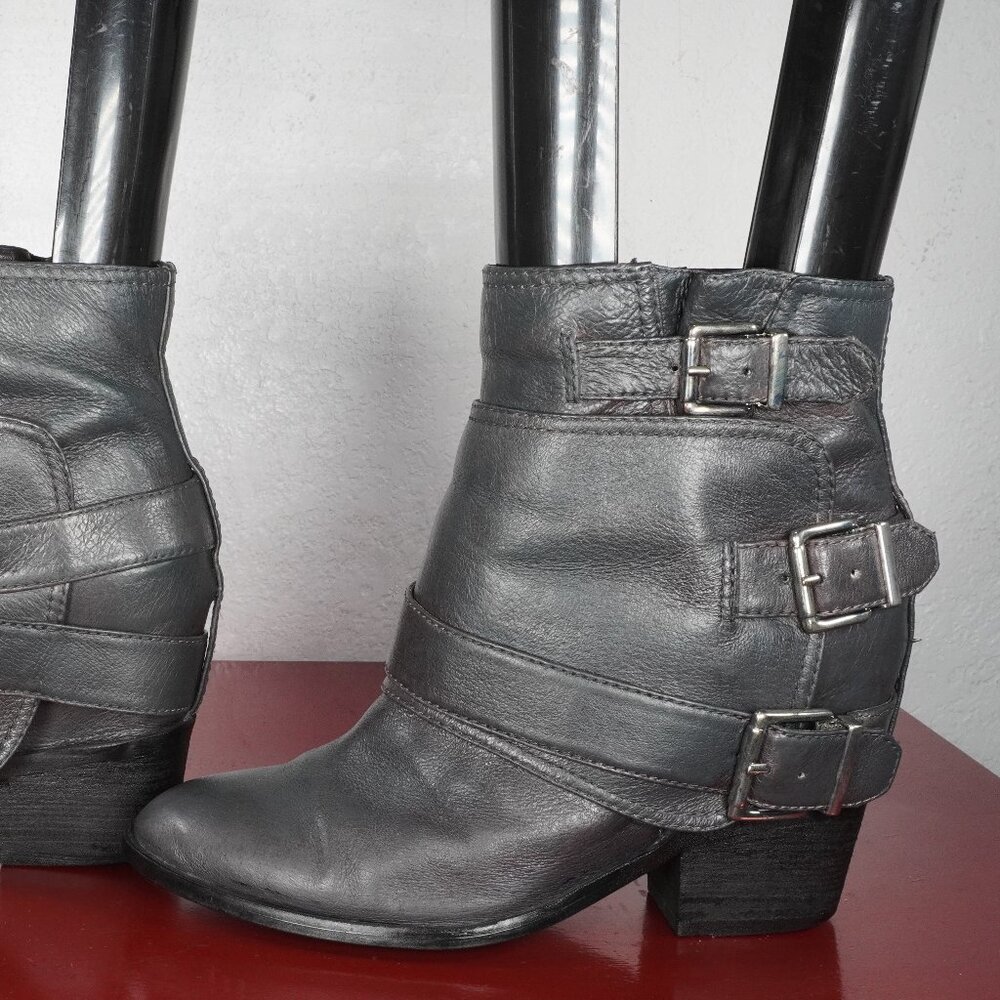 Women's Jessica Simpson Gray Leather Ankle Fashion Buckled Boots Booties 6